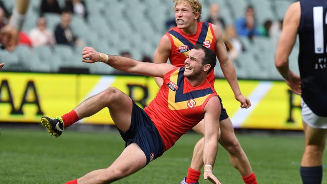 South Australia's Zane Kirwood snaps his second goal. Picture: Tom Huntley