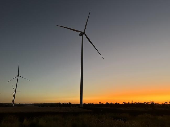 Households yet to see full benefits of renewable energy successes