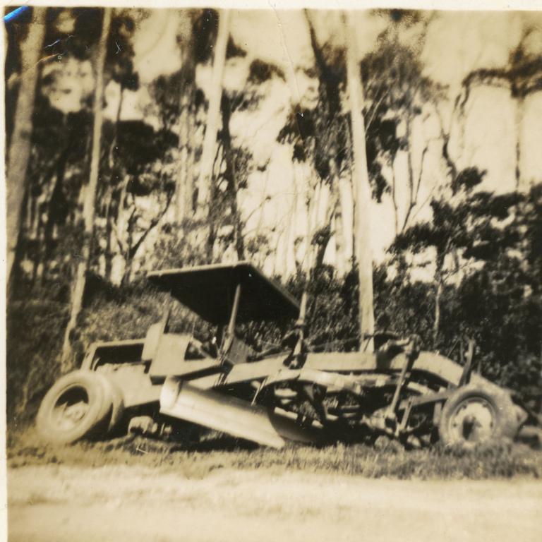 A council grader at Eungella in the 1950s.