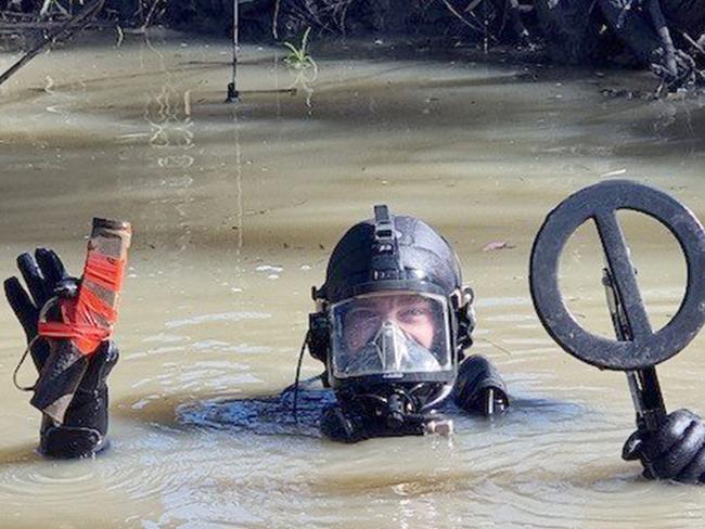 Police diver with firearm. Toowoomba CIB and Homicide Unit detectives have charged a 24-year-old Cambooya man in relation to the alleged murder of 25-year-old Thor Morgan at Harlaxton in March. At approximately 2.50am on March 15, Mr Morgan was driving a vehicle on Ruthven Street when a firearm was discharged from a stolen Dual Cab - Photo Supplied QLD Police