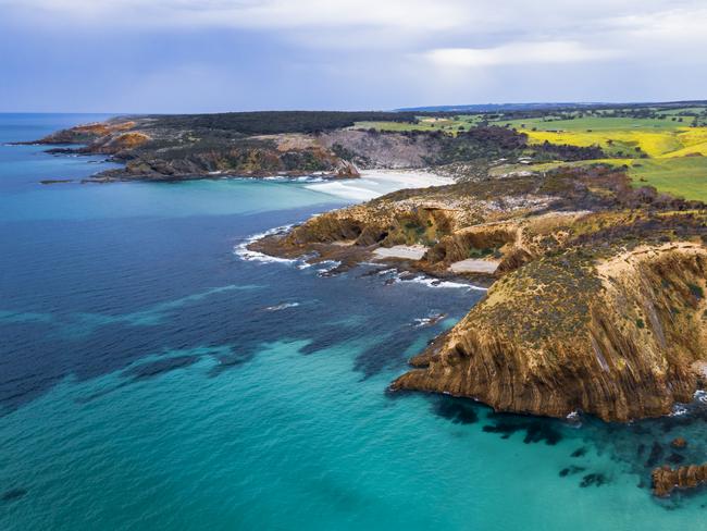 Coastline at King George beach on Kangaroo Island. The area around King George Beach is known for its dramatic rocky coastlineEscape 9 October 2024Sat MagPhoto - iStock