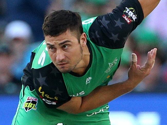 Marcus Stoinis of Melbourne Stars bowling during the Big Bash League (BBL) match between the Melbourne Stars and the Melbourne Renegades at the MCG in Melbourne, Tuesday, January 1, 2019. (AAP Image/Hamish Blair) NO ARCHIVING, EDITORIAL USE ONLY, IMAGES TO BE USED FOR NEWS REPORTING PURPOSES ONLY, NO COMMERCIAL USE WHATSOEVER, NO USE IN BOOKS WITHOUT PRIOR WRITTEN CONSENT FROM AAP