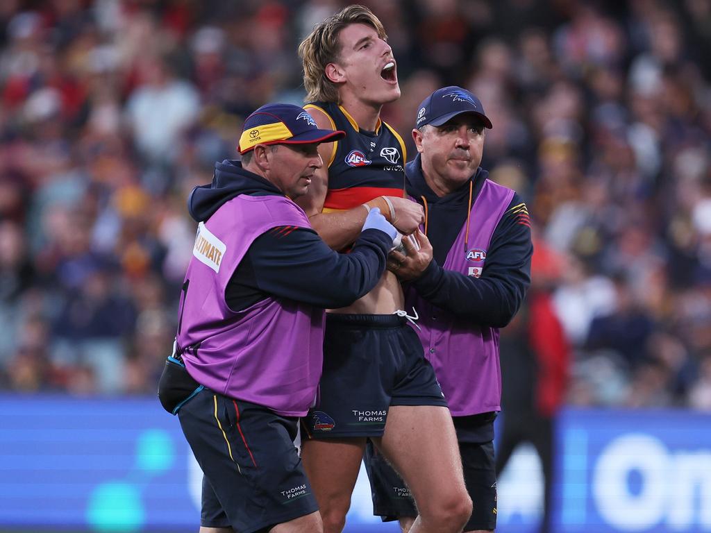 Crows to lose Josh Worrell long-term as ruckman Reilly O’Brien gives ...