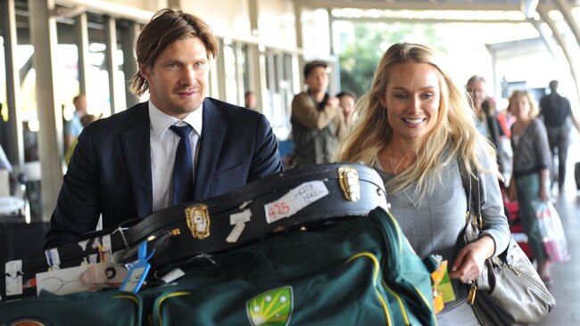 Shane Watson flew home in 2013 from India to be with wife, Lee.