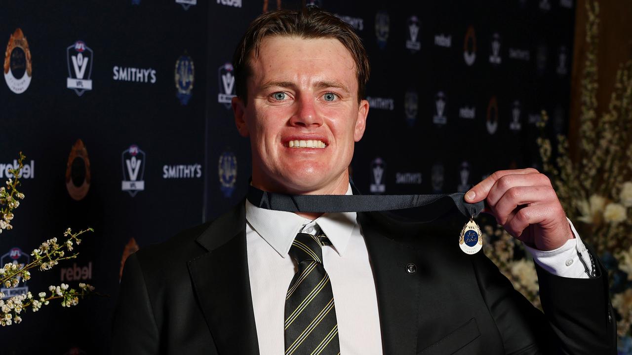 Home, Brew: Top Bee bolts off with VFL’s JJ Liston Trophy