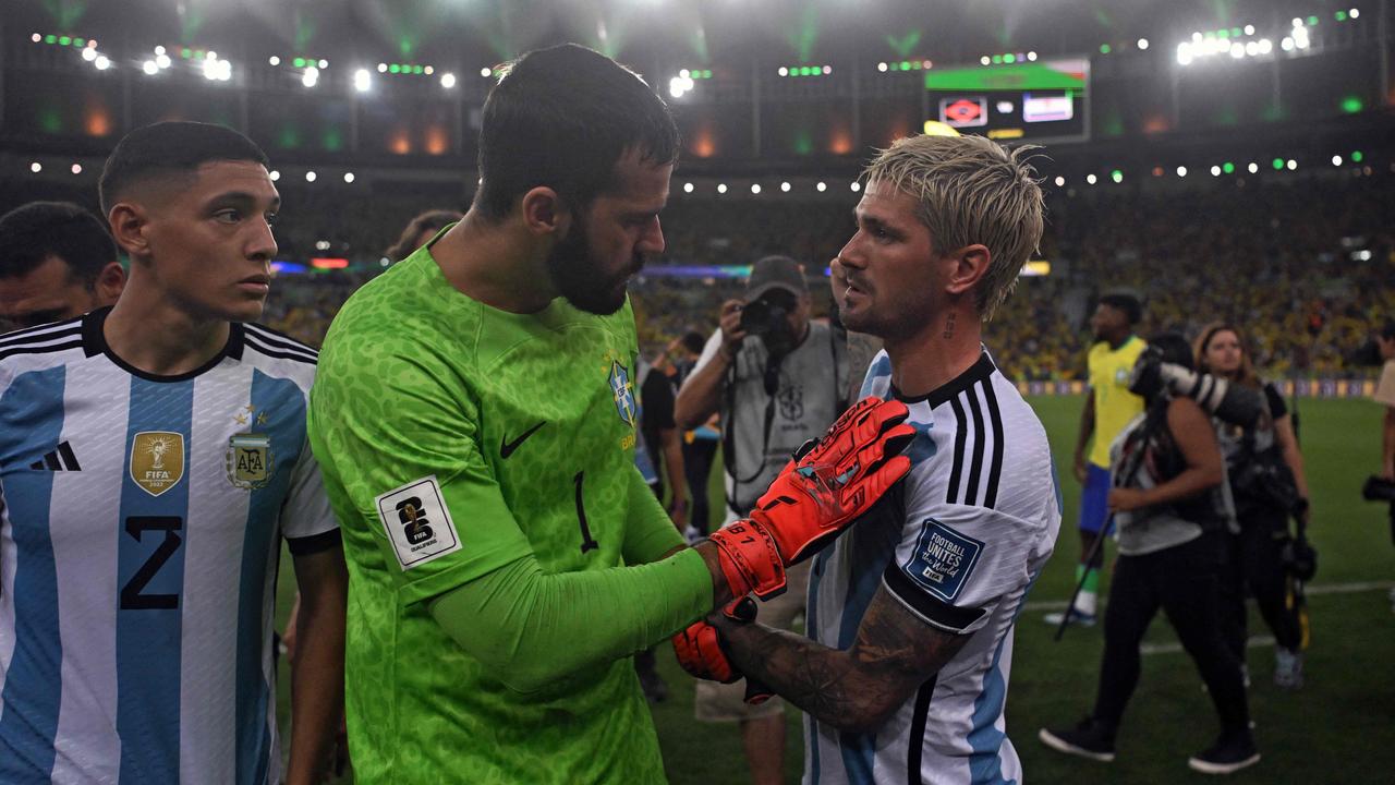 Soccer-Violent Clashes Mar Brazil V Argentina World Cup Qualifier