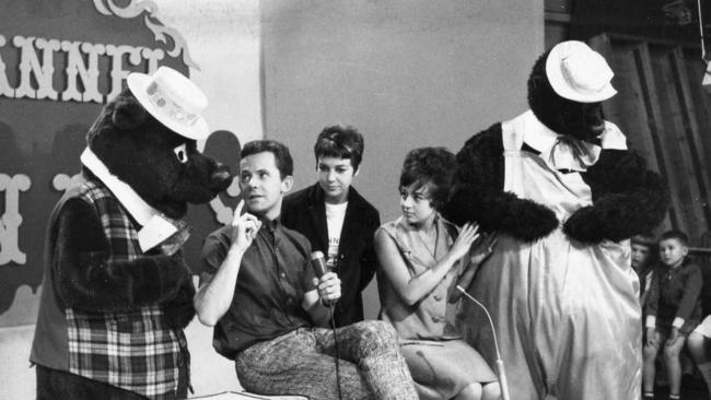 Humphrey B Bear with Ian Fairweather, Sue Wills, Anne Wills, and Fred Bear from ABC show Adventure Island, in scene from TV program "Channel Niners" circa 1960s.