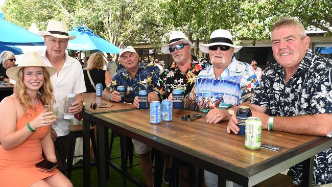 Katelyn Haitsma, Kalvin Clark, Dick Byrne, Ian Matheson, Arnold O’Farrell and Ian Conway at Moama Bowling Club Echuca Cup. Picture: David Smith
