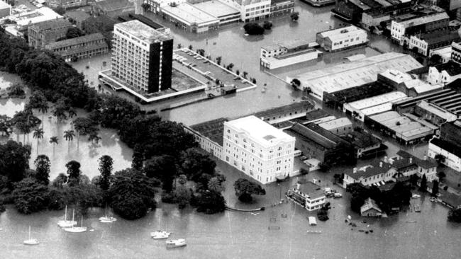 Brisbane’s CBD swamped by the Brisbane River in the 1974 floods.