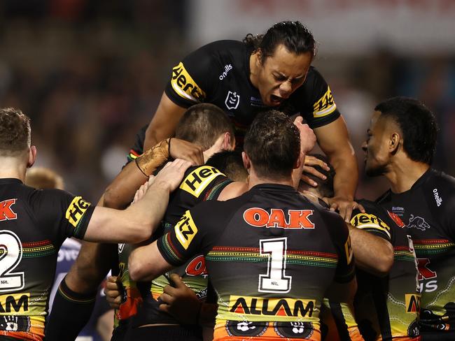 PENRITH, AUSTRALIA - MAY 27: Isaah Yeo of the Panthers celebrates with team mates after scoring a try during the round 12 NRL match between the Penrith Panthers and the North Queensland Cowboys at BlueBet Stadium on May 27, 2022, in Penrith, Australia. (Photo by Matt Blyth/Getty Images)