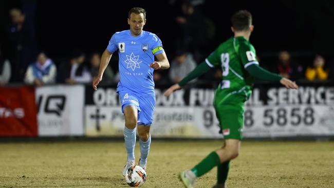 Alex Wilkinson of Sydney FC in action during the Australia Cup Rd of 16 match. Picture: Graham Denholm/Getty Images