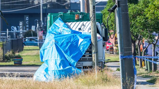 The driver was thrown from the cabin of his truck in Epping. Picture: Jake Nowakowski