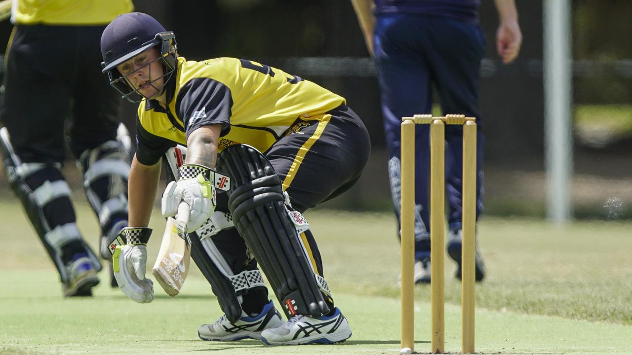 MPCA - Frankston YCW batsman Levy McLoughlin-Dof stretches for the crease. Picture: Valeriu Campan