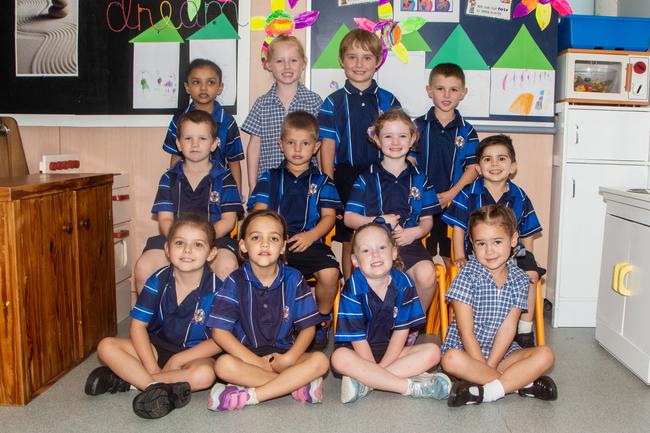 Victoria Park State Primary School 2022 Prep class. (L-R) Back row: Hasvi, Marlee, Owen, Ethan; middle row: Elliot, Kayde, Adellai, Darcy; front row: Gracie, Indy-Rose, Hayley, Savannah. Picture: Michaela Harlow MKY2022PREP