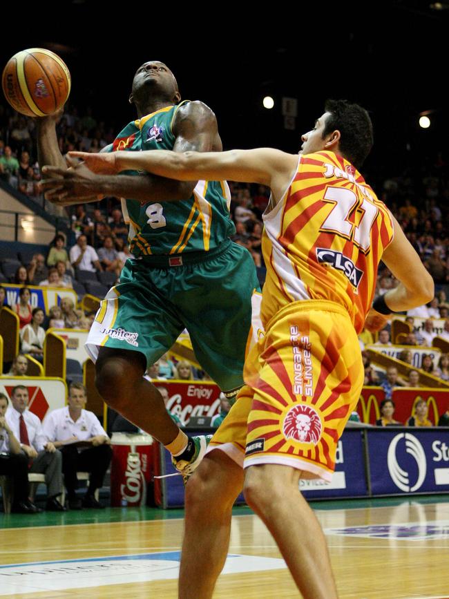 Corey "Homicide" Williams in action during Townsville Crocodiles vs Singapore Slingers at the Townsville Entertainment and Convention Centre