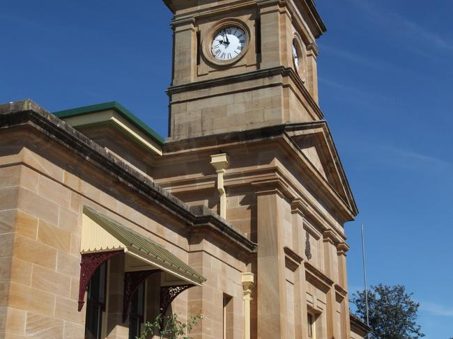 Warwick Margistrates court Photographer Philip Norrish NO BY LINE