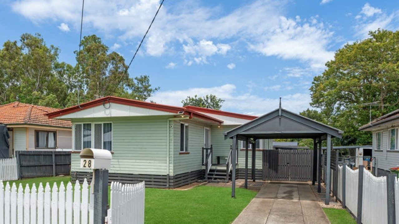 28 Larsen St, Leichhardt is under offer. It was marketed at offer above $599,000