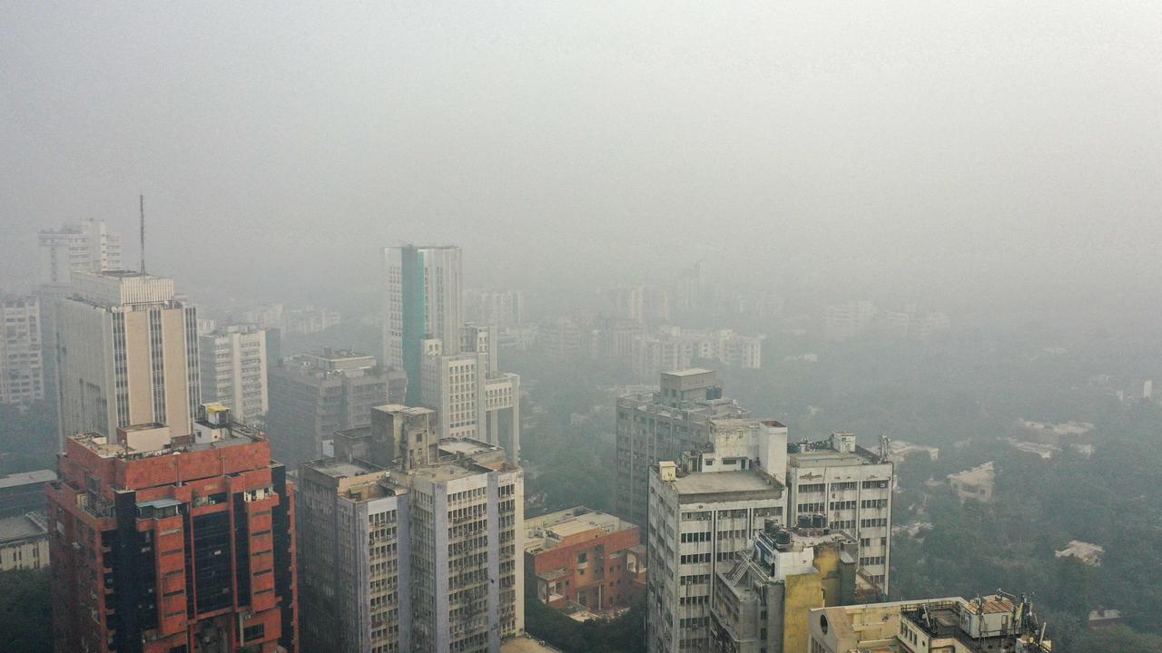 Super smog shuts down schools