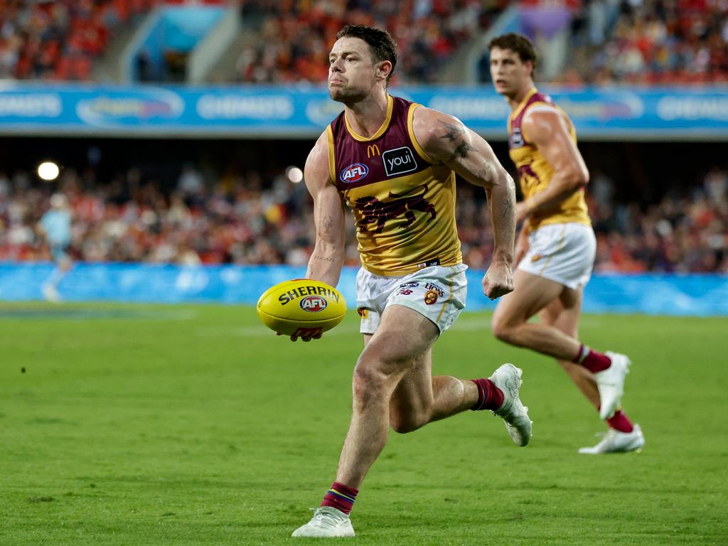 Lachie Neale made the most of Damien Hardwick’s reluctance to use a tag. Picture: Russell Freeman/AFL Photos via Getty Images