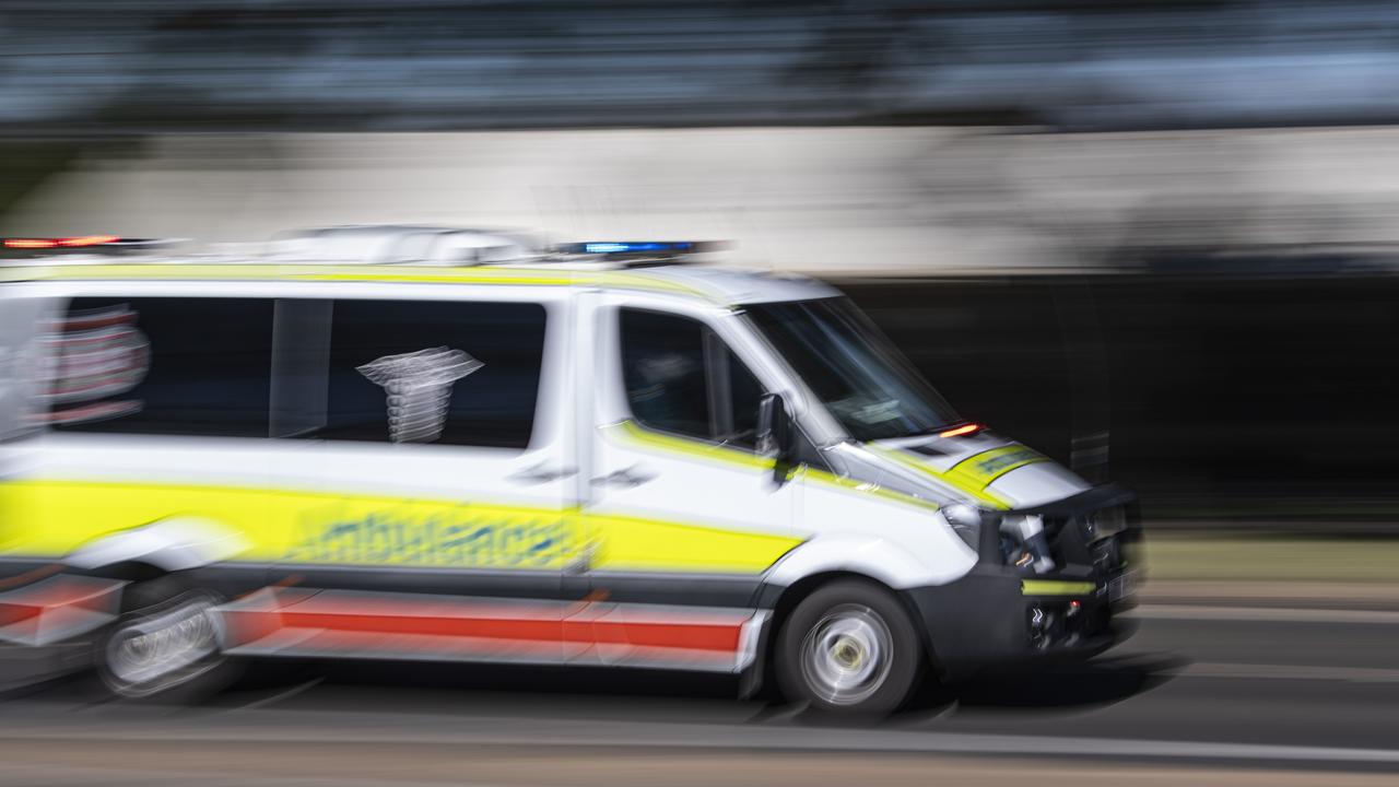 Injured woman freed from wreckage after Flinders Hwy crash