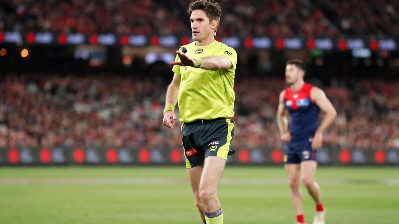 MELBOURNE, AUSTRALIA - SEPTEMBER 02: AFL Field Umpire, Matt Stevic officiating in his 50th final is seen during the 2022 AFL Second Qualifying Final match between the Melbourne Demons and the Sydney Swans at the Melbourne Cricket Ground on September 2, 2022 in Melbourne, Australia. (Photo by Michael Willson/AFL Photos via Getty Images)