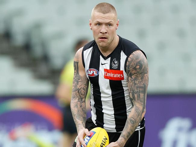 MELBOURNE, AUSTRALIA - JULY 31: Jordan De Goey of the Magpies in action during the 2021 AFL Round 20 match between the Collingwood Magpies and the West Coast Eagles at the Melbourne Cricket Ground on July 31, 2021 in Melbourne, Australia. (Photo by Michael Willson/AFL Photos via Getty Images)