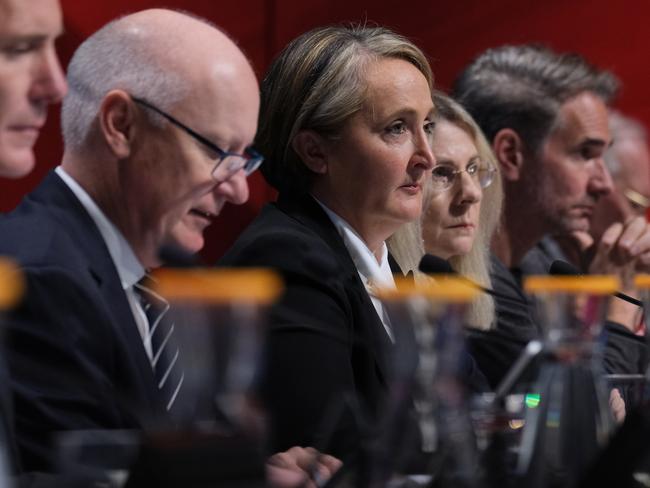 MELBOURNE, AUSTRALIA - NewsWire Photos NOVEMBER 3, 2023: Qantas Chair Richard Goyder  is seen sitting next to CEO Vanessa Hudson during the Qantas Annual General Meeting (AGM), in Melbourne.Picture: NCA NewsWire / Luis Ascui