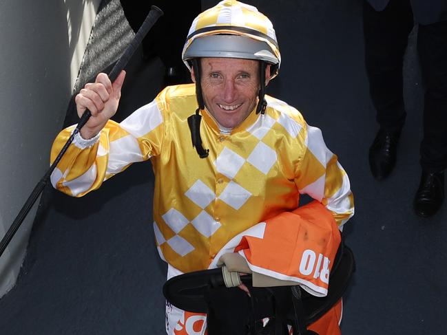 MELBOURNE , AUSTRALIA. November 17, 2023. Caulfield Races.    Race 10  . The How Now Stakes.   Champion Damien Oliver after riding his last Melbourne race on Queen of the Ball    . Pic: Michael Klein