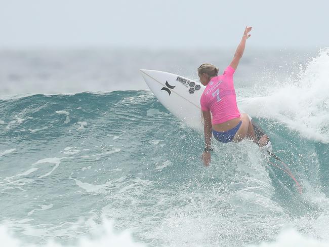 Quiksilver Roxy Pros Finals Action The Courier Mail