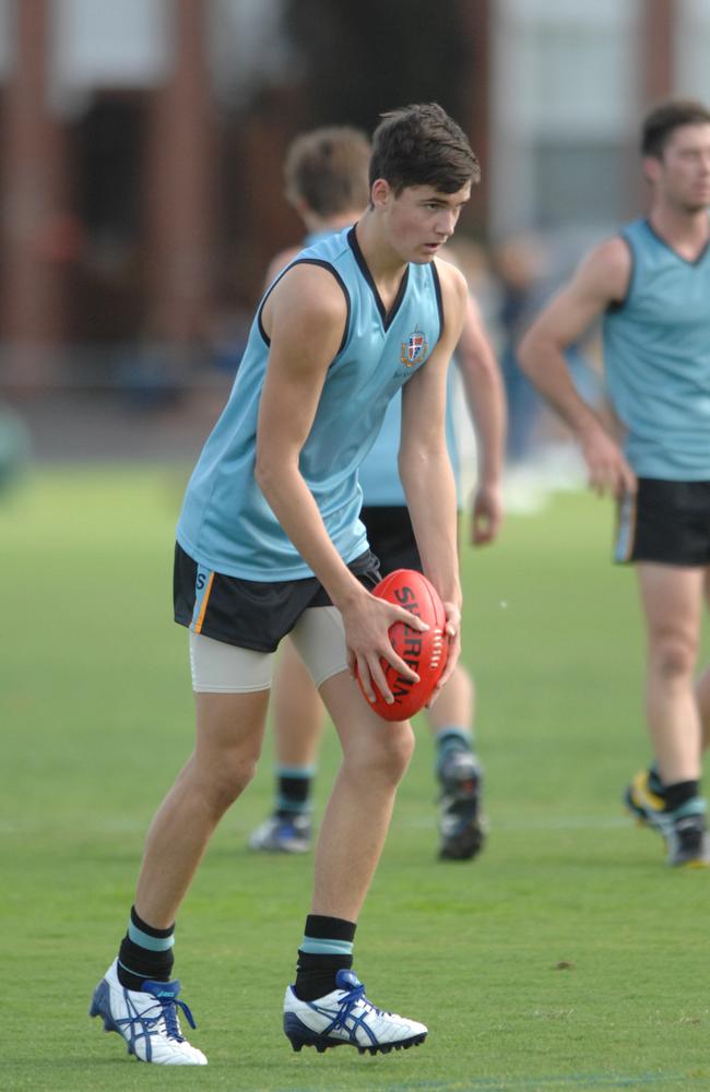 Jarrod Brander taking set shots at goal. Picture: Supplied