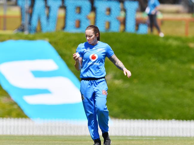 Sarah Coyte of the Adelaide Strikers during the Womens Big Bash League (WBBL) Cricket match between Adelaide Strikers and Perth Scorchers at Karen Rolton Oval in Adelaide, Saturday, November 9, 2019. Picture: AAP