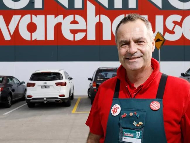 Bunnings boss Michael Schneider.jpg