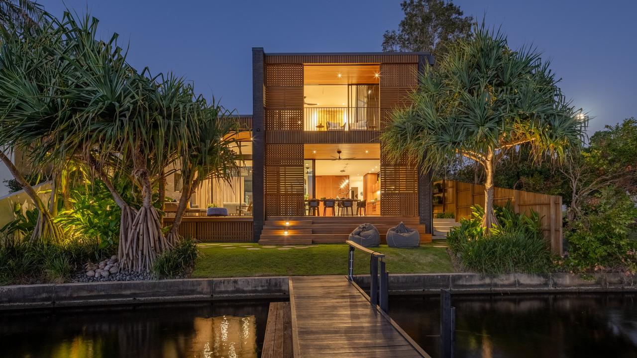 One-of-a-kind New Zealand home hiding in Australia