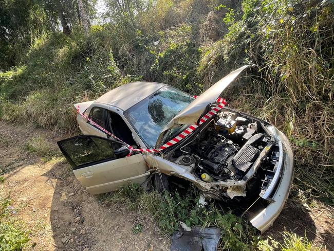 26yo woman hurt, car down embankment in Mary Valley