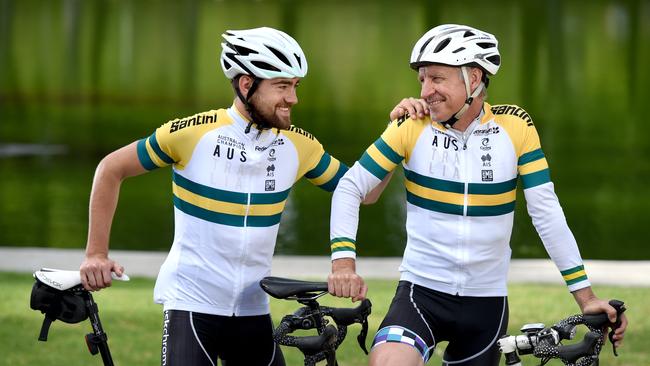 Beau Wootton (left) who is legally blind, and pilot rider Mike Hoile, with whom he won the national men’s tandem title with in 2018. Picture: Naomi Jellicoe