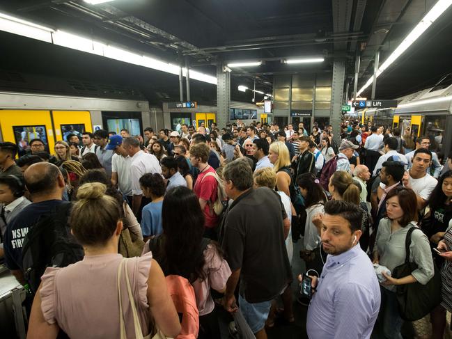 A crowded platform at Town Hall Station, Sydney, on 25th January 2018, as commuters get to work on a reduced train service due to industrial action. (Pictures by Julian Andrews).