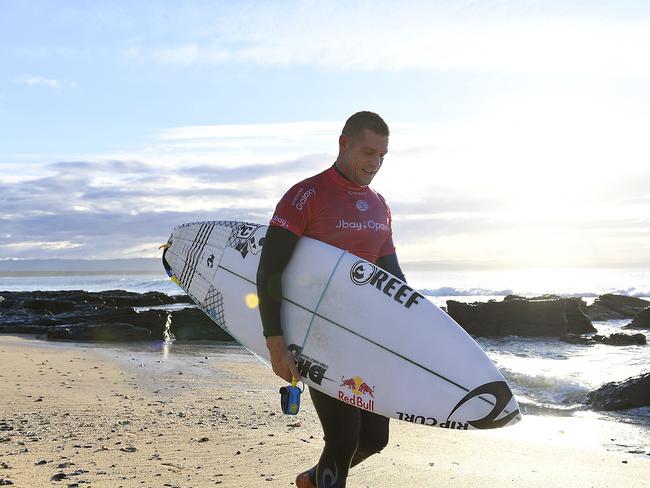 Mick Fanning. Picture: AAP Image/World Surf League, Kelly Cestari)