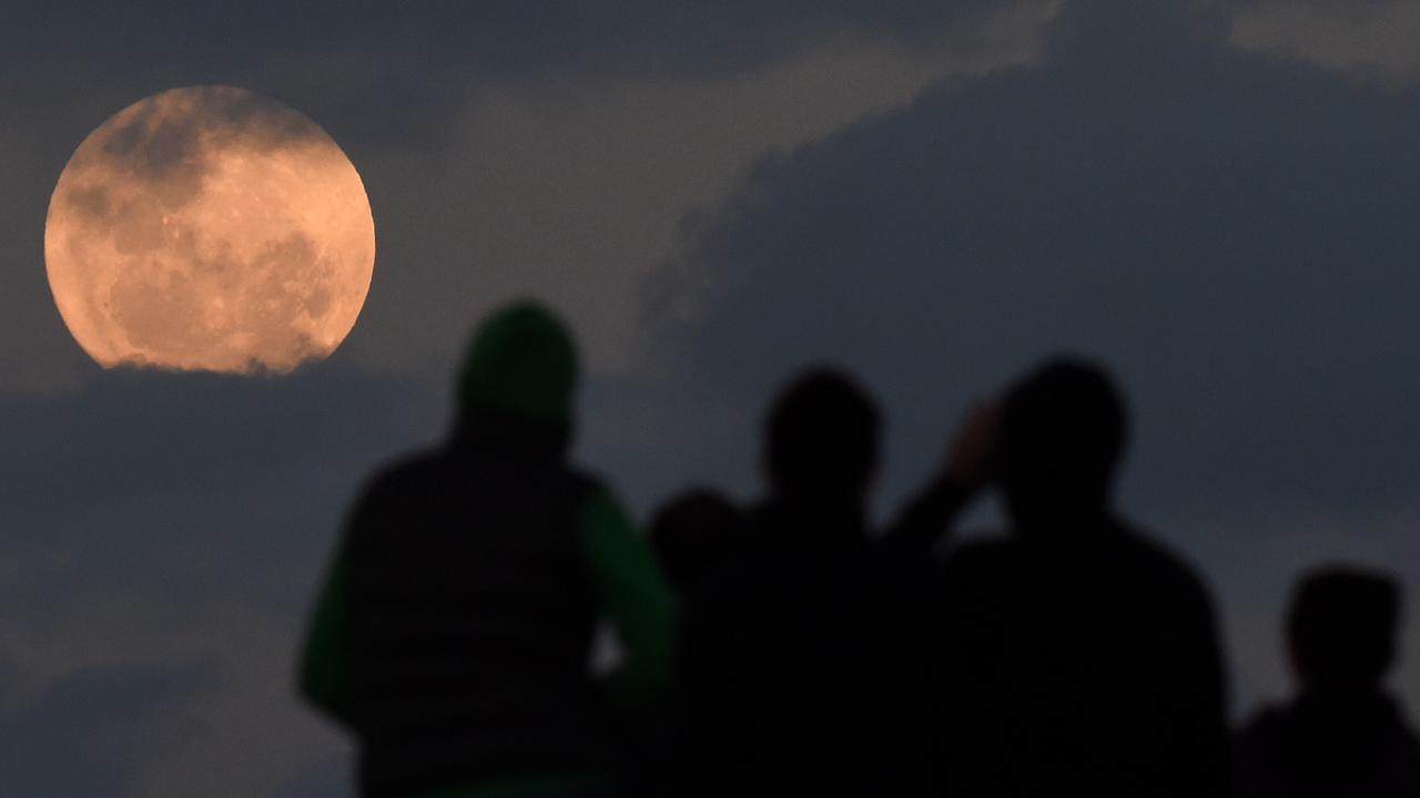 Where to see Harvest Supermoon