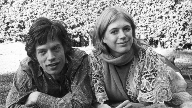 Marianne Faithfull receives a visit from Mick Jagger while recuperating at Mount St Margaret hospital, Ryde on July 27, 1969