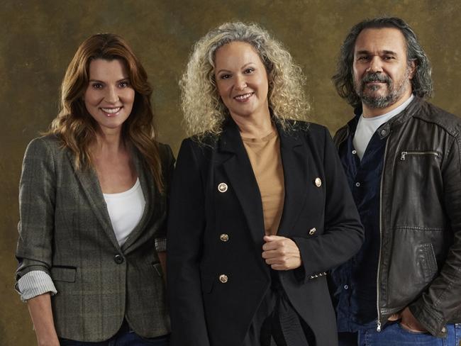 STRICTLY EMBARGOED FOR USE BY STELLAR MAGAZINE ONLY *** STELLAR FEATURE High Country TV series, left to right: Sara Wiseman, Leah Purcell and Aaron Pedersen. Photo credit: FOXTEL / Narelle Portanier.