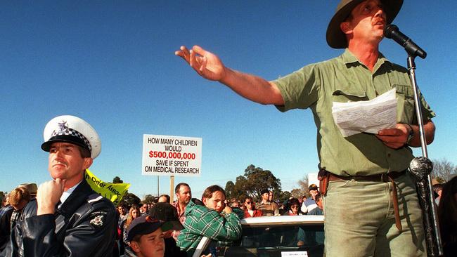 A Victorian farmer giving an impassioned speech before John Howard at the pro-gun rally in Sale.