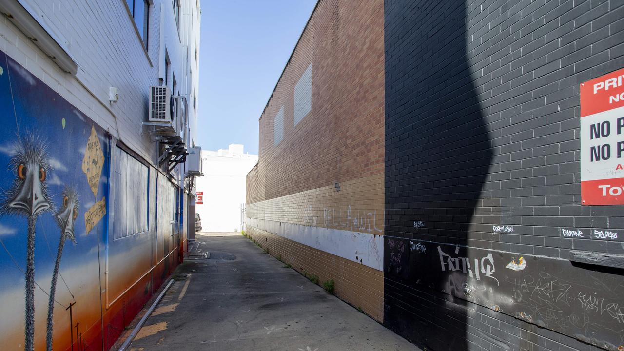 Laneways in Southport off Scarborough st. Picture: Jerad Williams