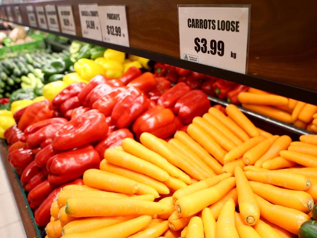 ADELAIDE, AUSTRALIA - NewsWire Photos May 11 2022:  generic shots of Fruit and Vegetables for cost of living. Picture: NCA NewsWire / Kelly Barnes