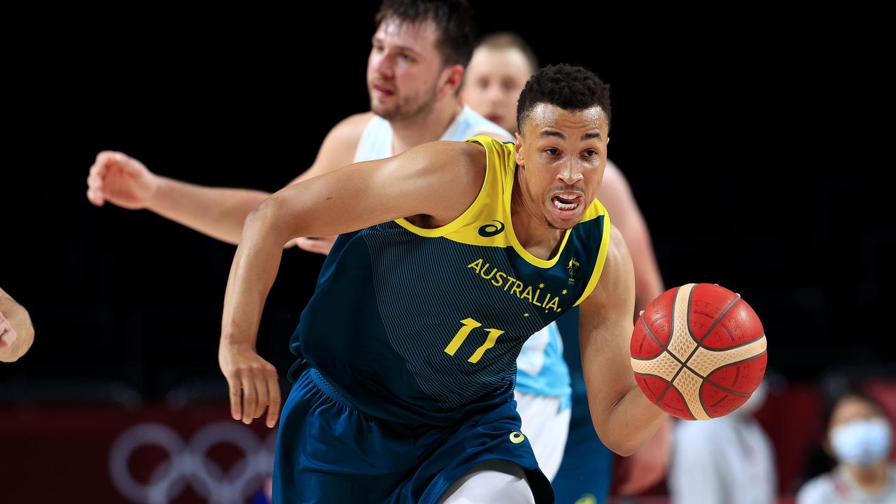 Dante Exum remains without a home after a deal with South East Melbourne Phoenix fell through.