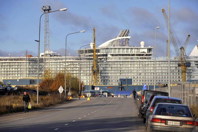 <p>Big birth ... the ship can accommodate 6360 passengers, 2160 crew and offers a world of luxuries. Picture: Royal Caribbean</p>