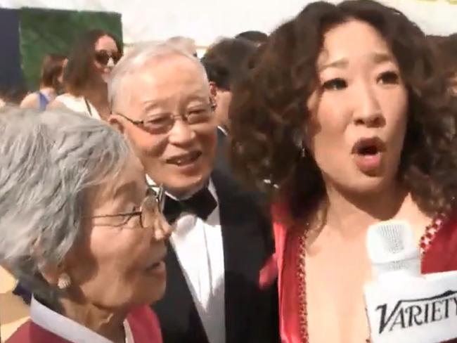 Sandra Oh brought her parents to the 2018 Emmys.