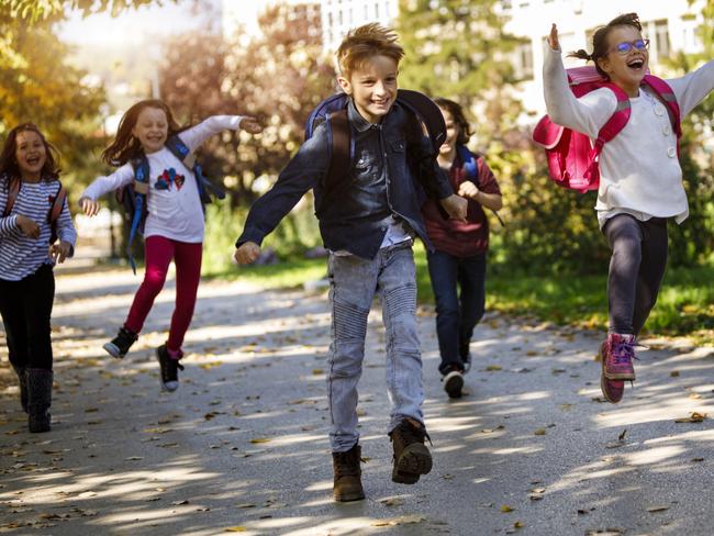 Dr Justin discusses whether keeping your child back from starting school is a good option.