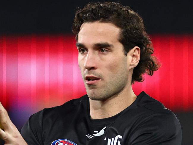 MELBOURNE, AUSTRALIA - JUNE 30: Max King of the Saints warms up during the round 16 AFL match between St Kilda Saints and Port Adelaide Power at Marvel Stadium, on June 30, 2024, in Melbourne, Australia. (Photo by Quinn Rooney/Getty Images)