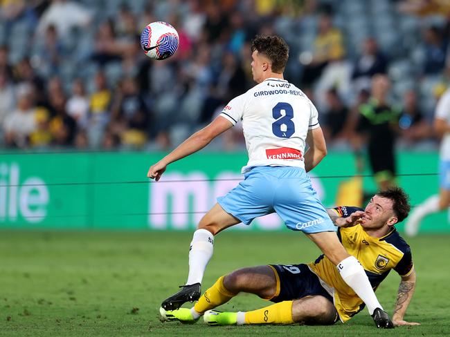 Jake Girdwood-Reich (8) has been performing well for Sydney FC. Picture: Mark Kolbe/Getty Images