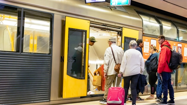 Aussie’s public transport etiquette question has people divided